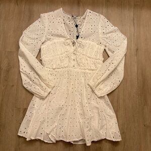 NWT Gianni Bini White V-Neck Bishop Sleeve Mini Sundress Small 100% Cotton